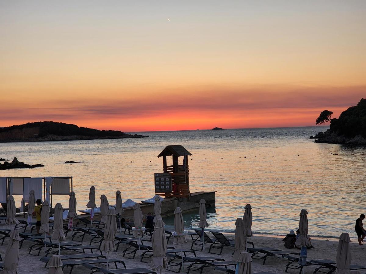 Amelia Apartments Ksamil Esterno foto