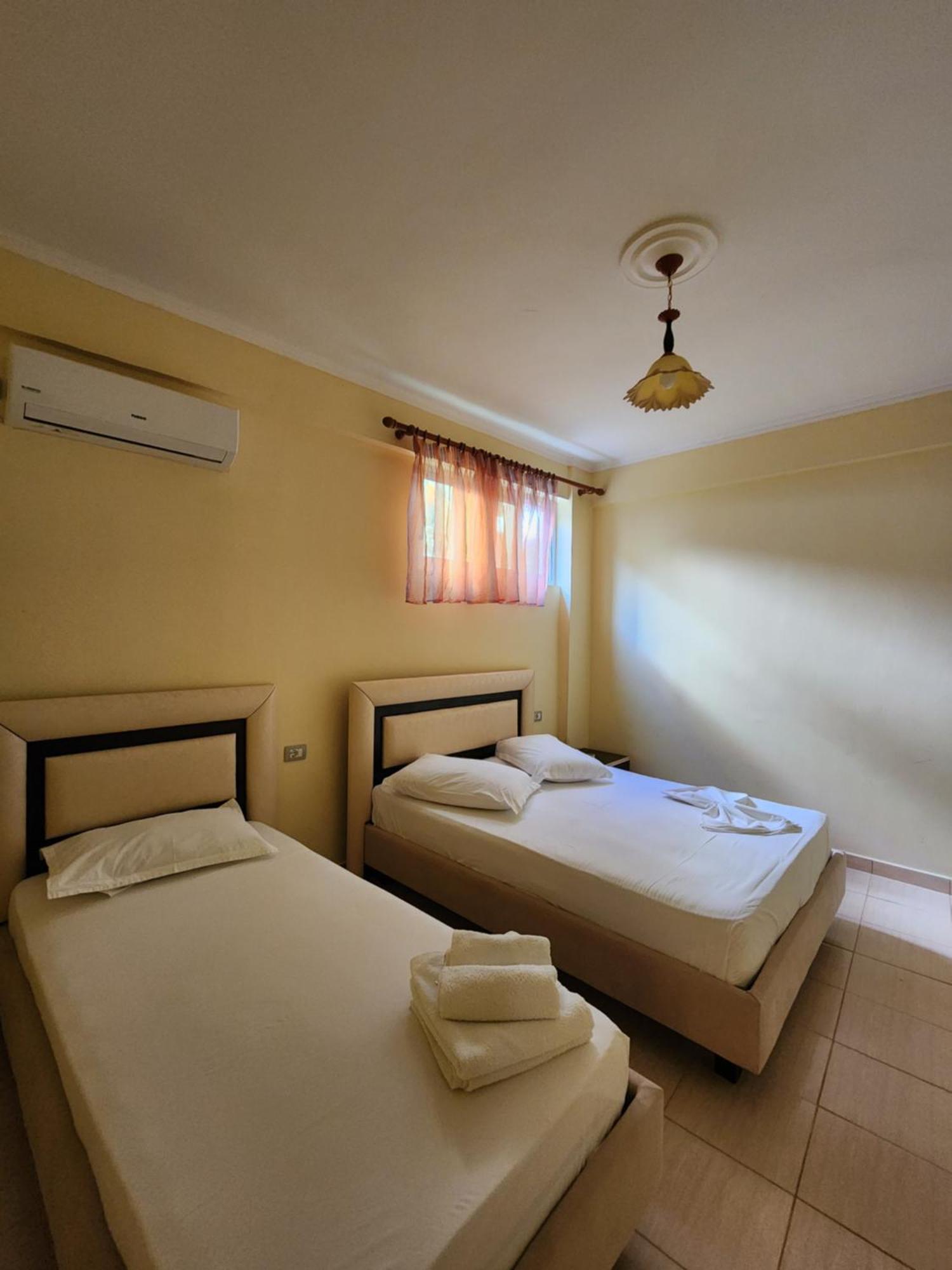 Amelia Apartments Ksamil Esterno foto