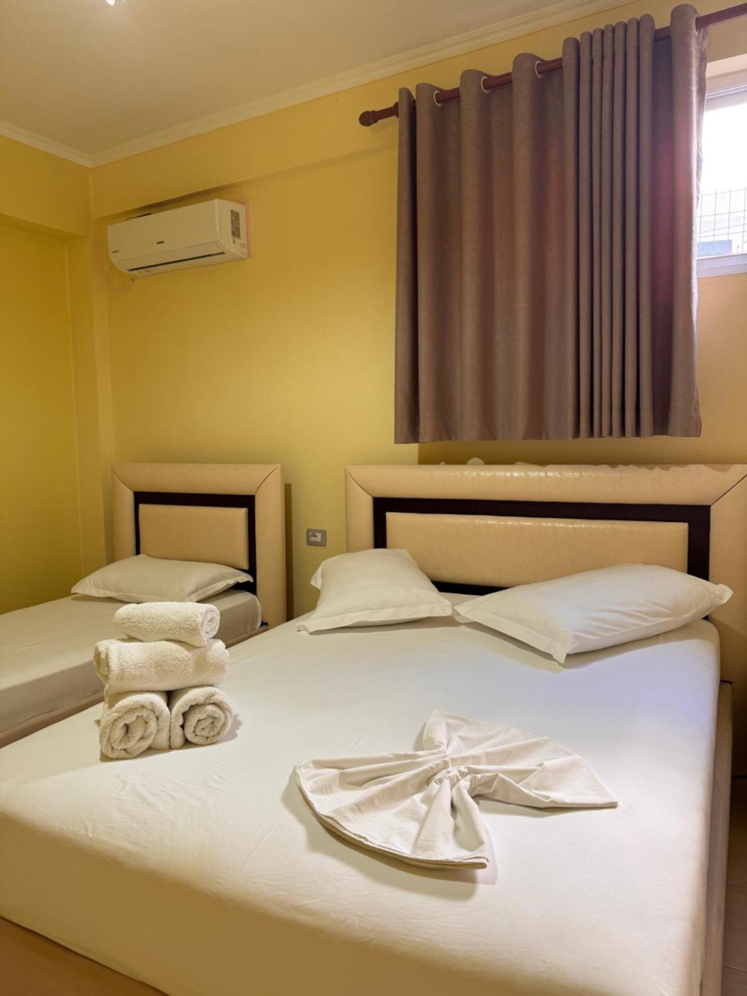 Amelia Apartments Ksamil Esterno foto